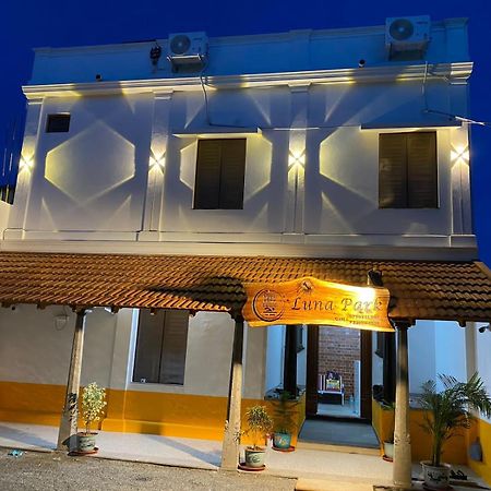 Luna Park & Resort Kottakuppam Eksteriør billede